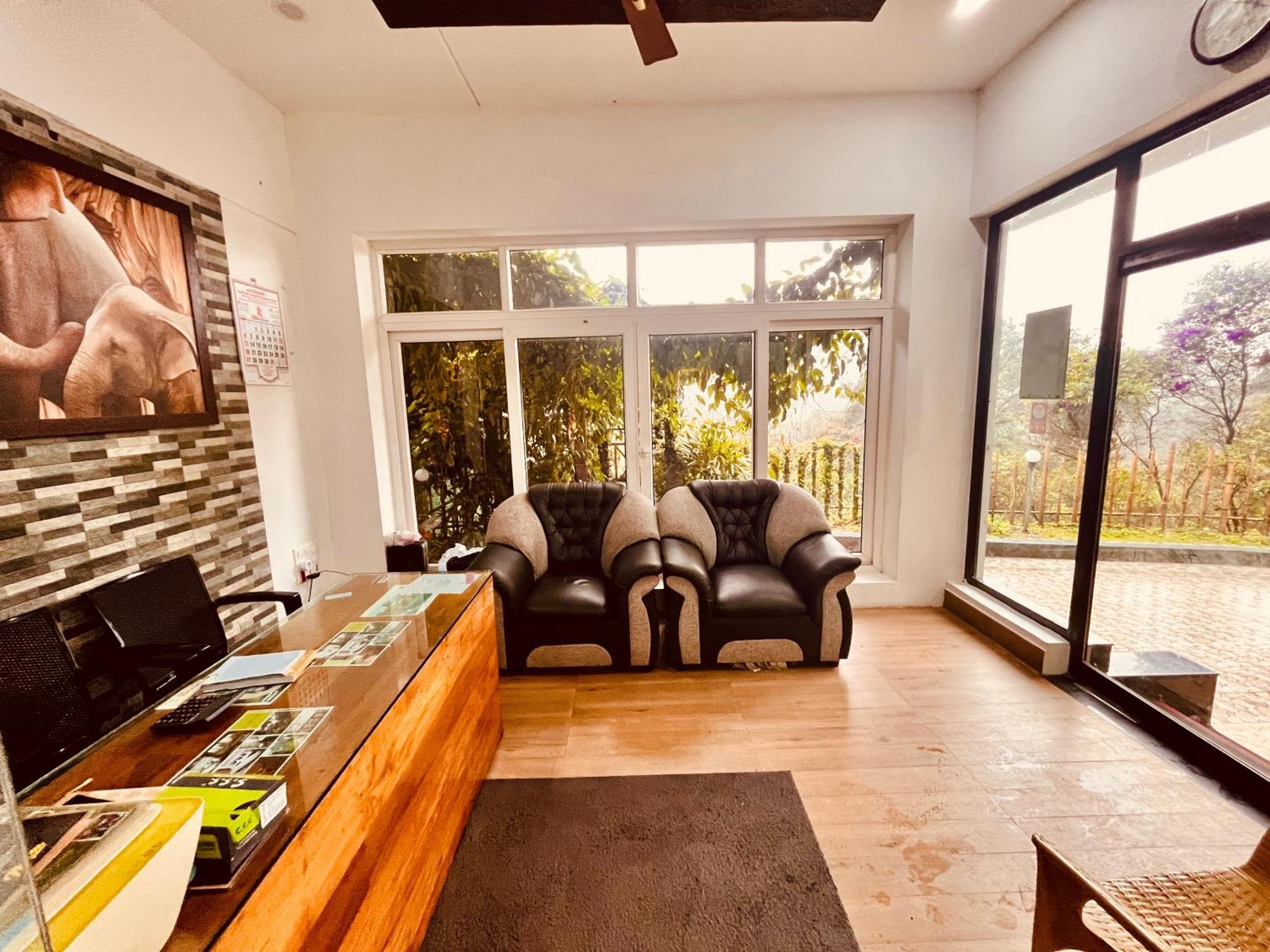 Munnar Tea Estate Cottage And Resort - Away From City Hustle Eksteriør billede