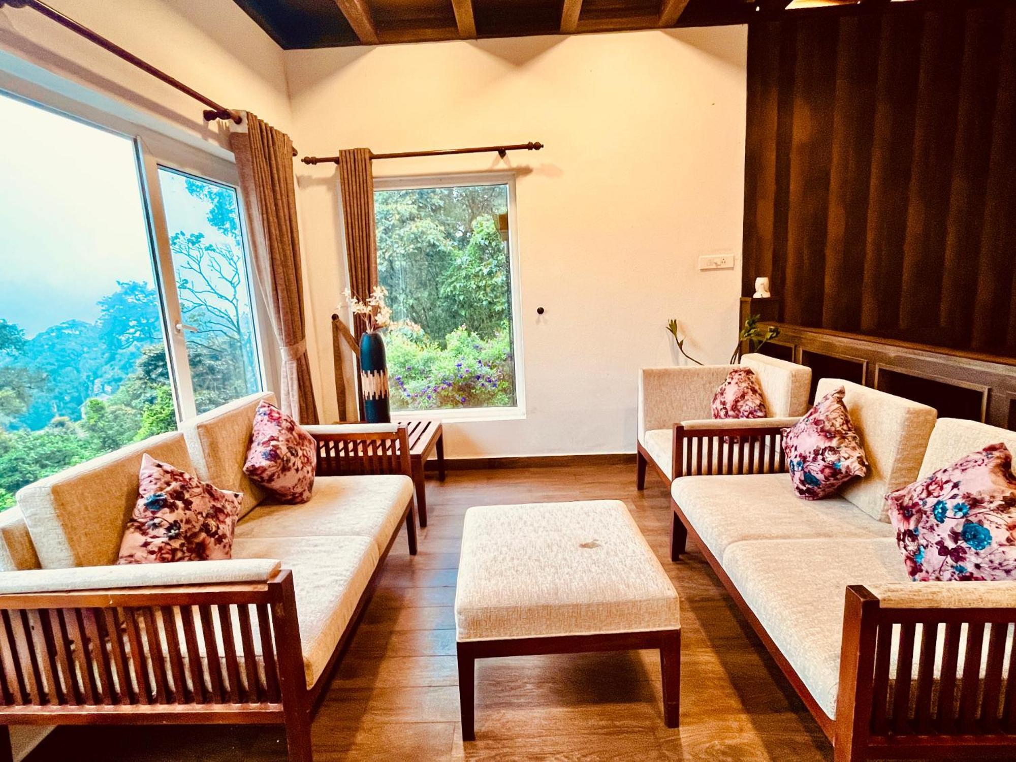 Munnar Tea Estate Cottage And Resort - Away From City Hustle Eksteriør billede